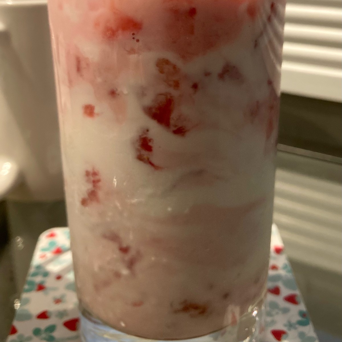 Fresh Strawberry Milk